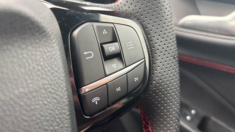 Ford Puma 1.0 EcoBoost Hybrid mHEV ST-Line X 5dr Petrol Hatchback